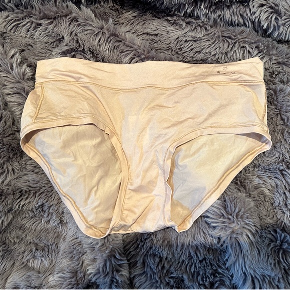 Bundle of Aerie Panties - Picture 6 of 9